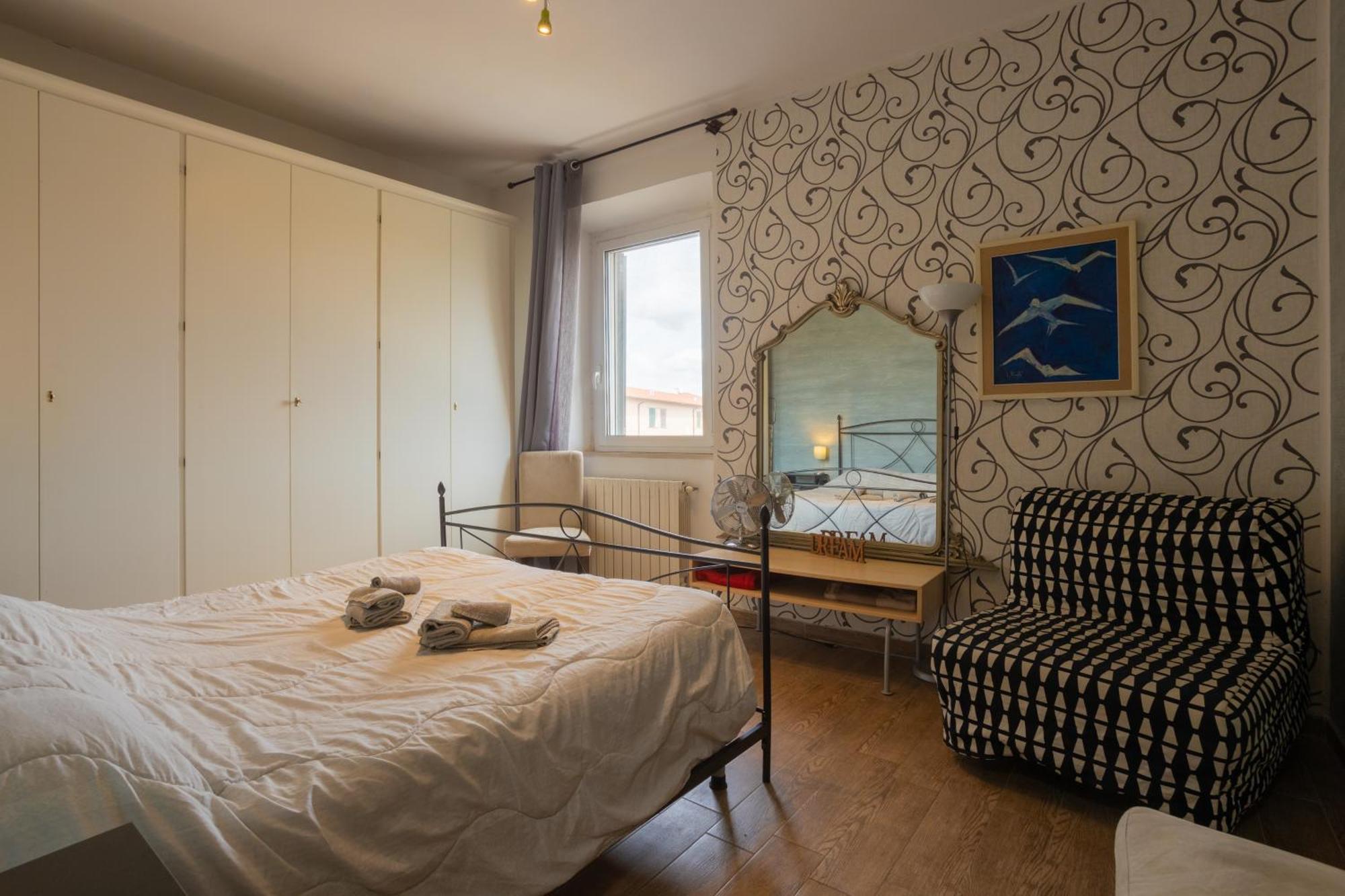 L'Originario Salviano Family Apartment Ливорно Экстерьер фото